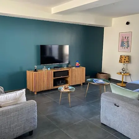 Villa Très Belle Maison Moderne ,hyper Centre De *