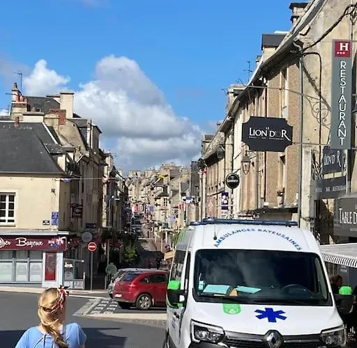 Tres Belle Maison Moderne ,hyper Centre De * Bayeux