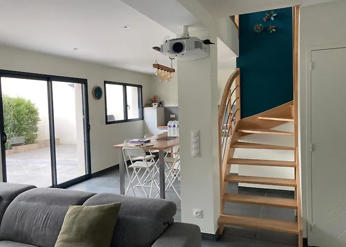 Tres Belle Maison Moderne ,hyper Centre De Bayeux